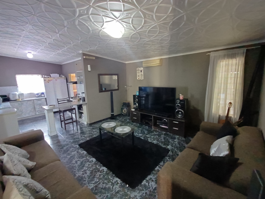 4 Bedroom Property for Sale in Noordheuwel Gauteng