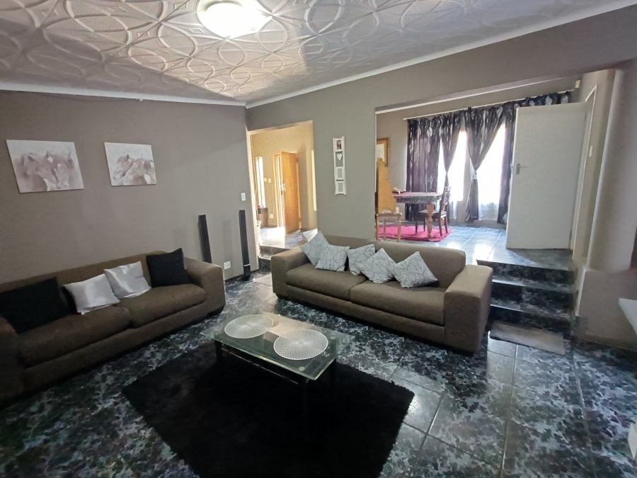 4 Bedroom Property for Sale in Noordheuwel Gauteng