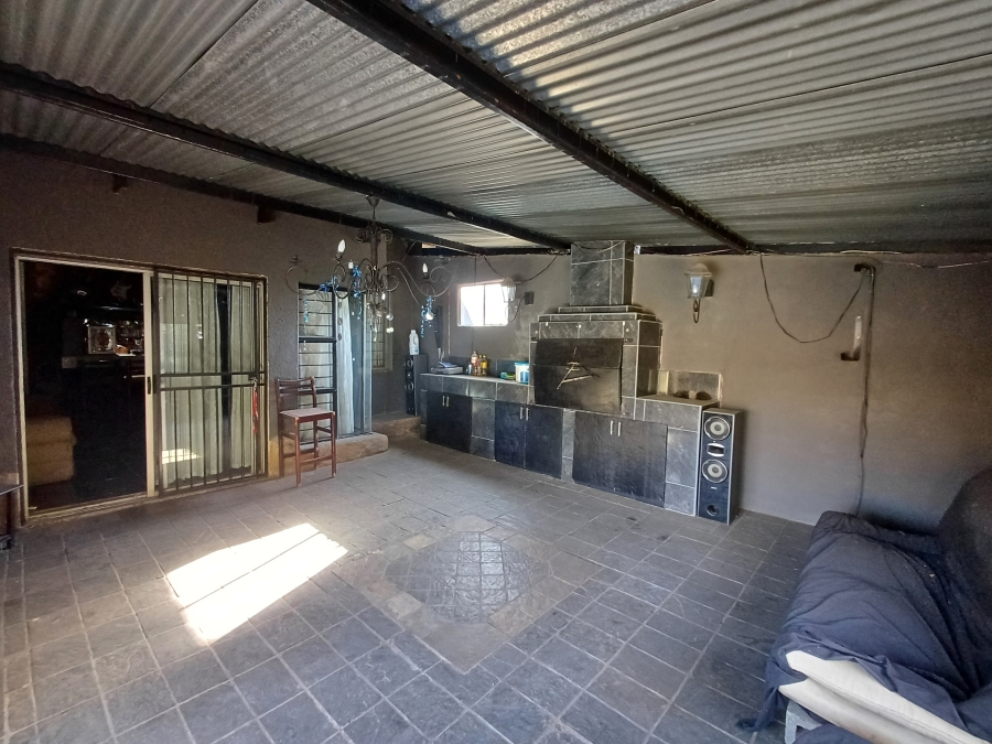 4 Bedroom Property for Sale in Noordheuwel Gauteng