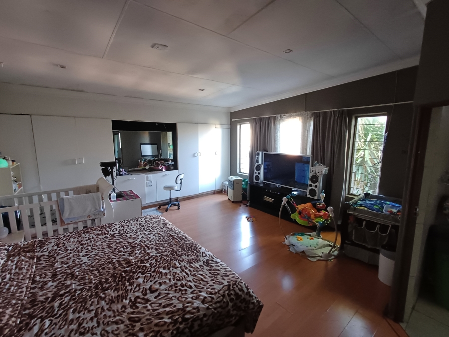 4 Bedroom Property for Sale in Noordheuwel Gauteng