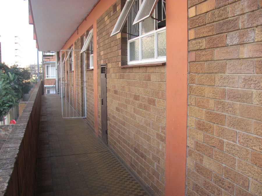 2 Bedroom Property for Sale in Sunnyside Gauteng