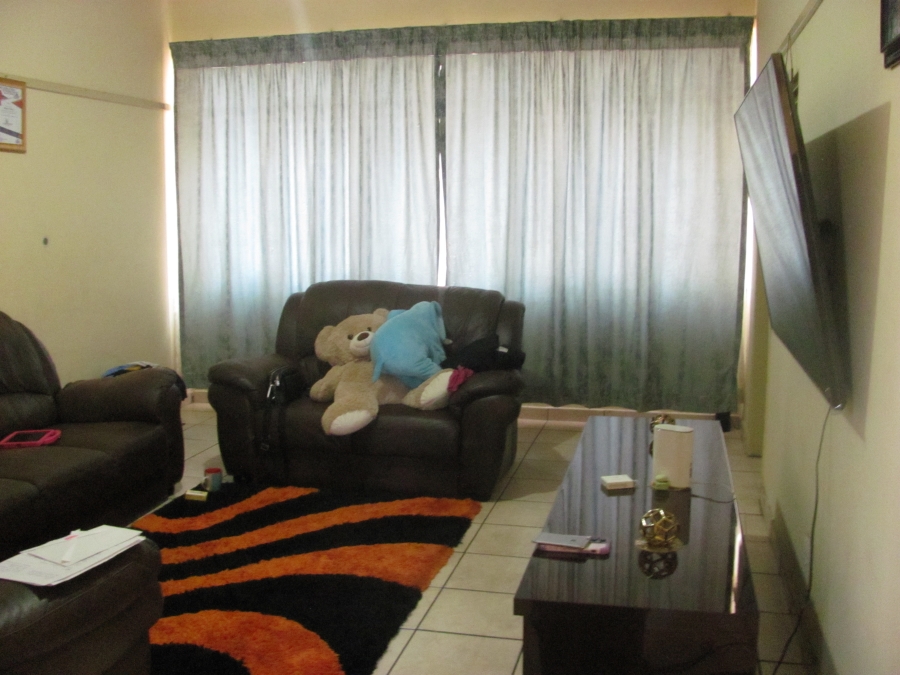 2 Bedroom Property for Sale in Sunnyside Gauteng