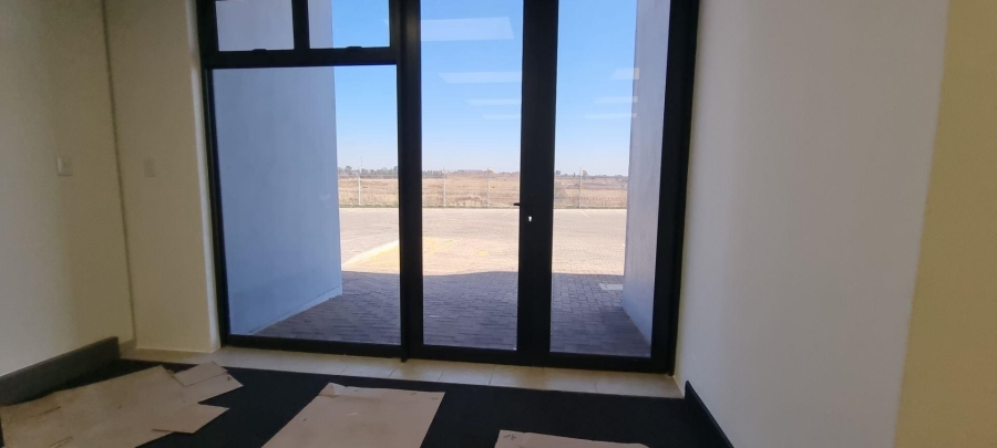 To Let commercial Property for Rent in Olifantsfontein Gauteng