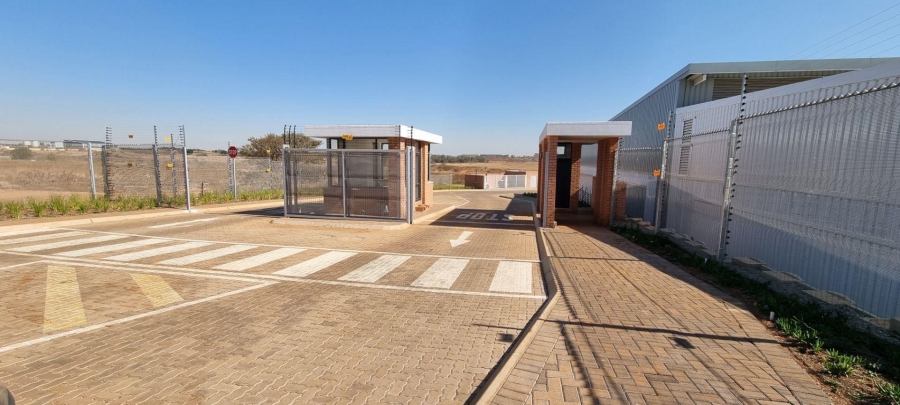 To Let commercial Property for Rent in Olifantsfontein Gauteng