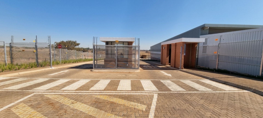 To Let commercial Property for Rent in Olifantsfontein Gauteng