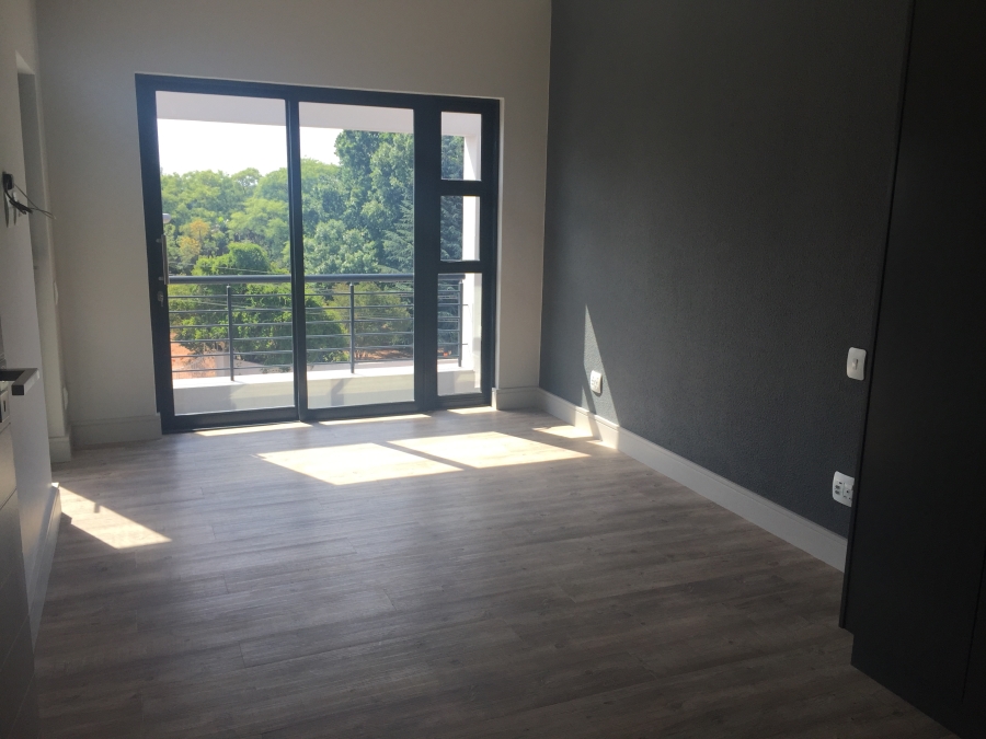 To Let 4 Bedroom Property for Rent in Morningside Gauteng