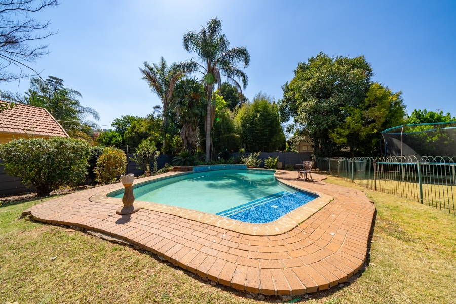 5 Bedroom Property for Sale in Morning Hill Gauteng