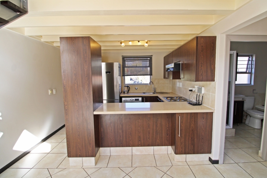 1 Bedroom Property for Sale in Bryanston Gauteng