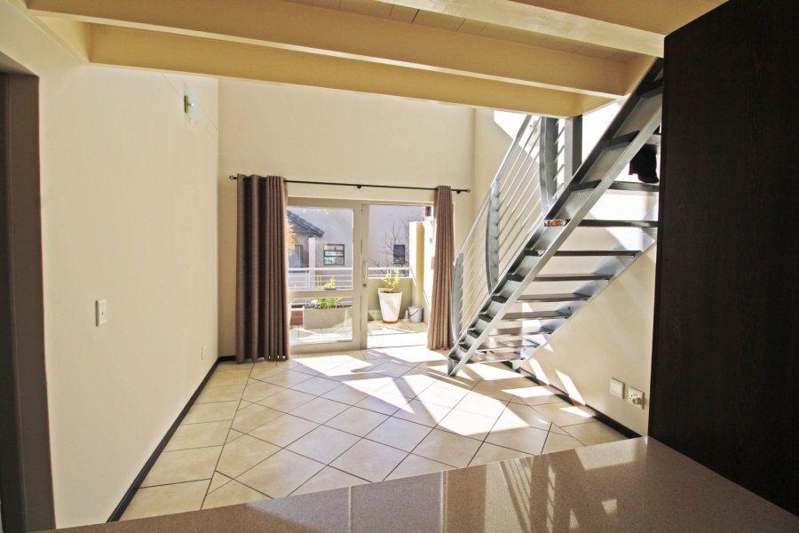 1 Bedroom Property for Sale in Bryanston Gauteng