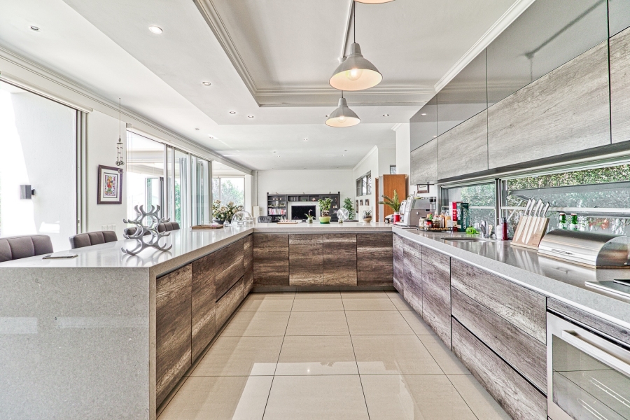 4 Bedroom Property for Sale in Helderfontein Estate Gauteng