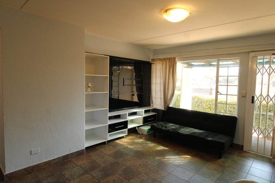 To Let 3 Bedroom Property for Rent in Lonehill Gauteng