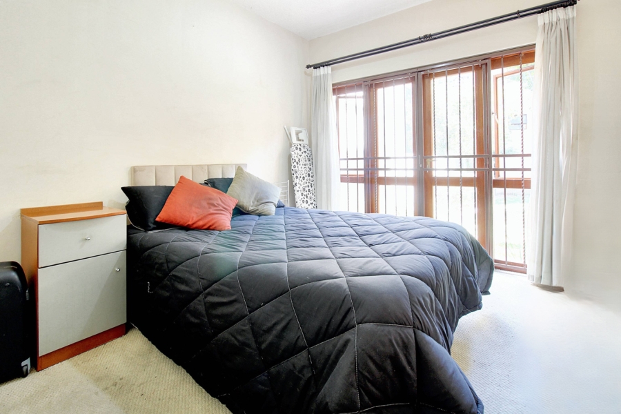 1 Bedroom Property for Sale in Lonehill Gauteng