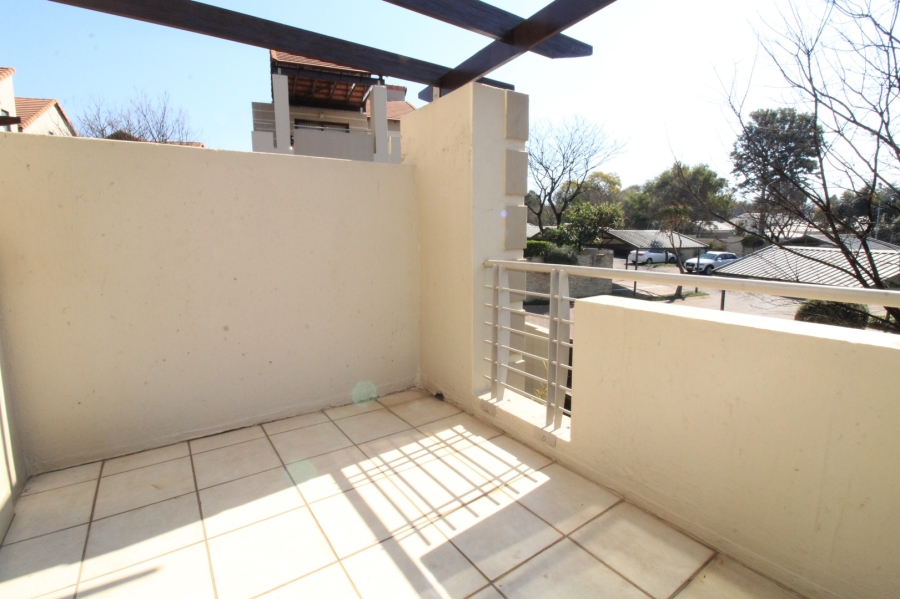 1 Bedroom Property for Sale in Fourways Gauteng