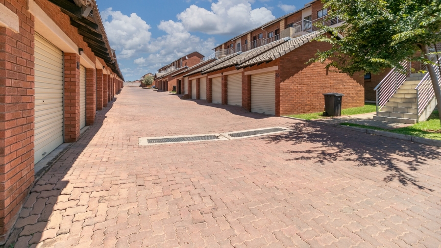 2 Bedroom Property for Sale in Sagewood Gauteng