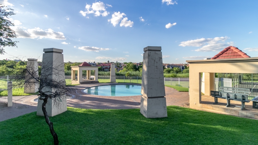 7 Bedroom Property for Sale in Savannah Hills Estate Gauteng