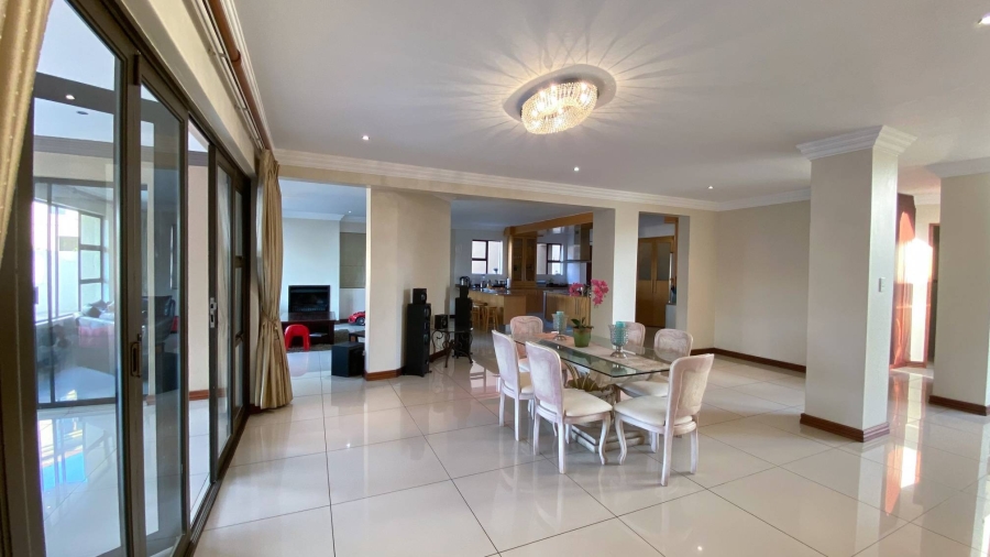 5 Bedroom Property for Sale in Zambezi Country Estate Gauteng