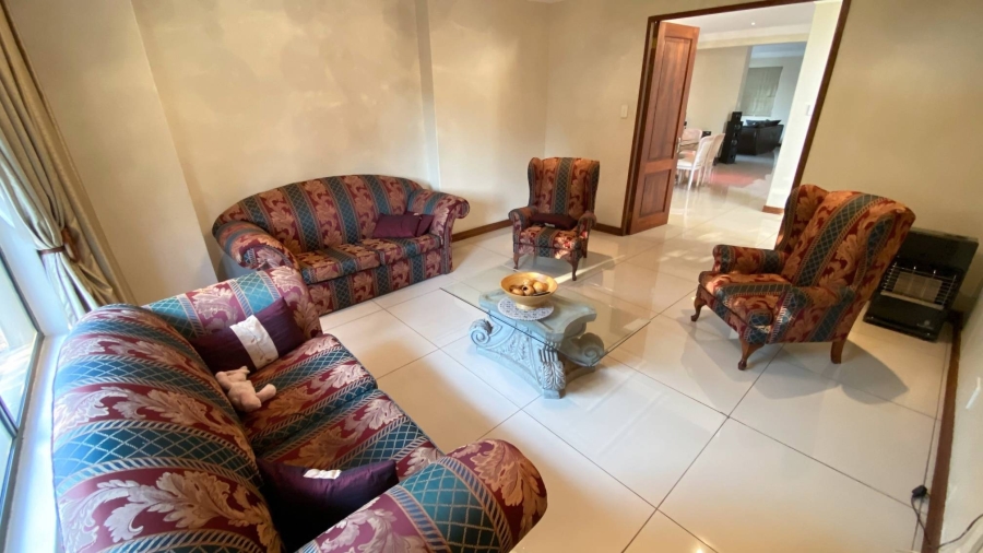 5 Bedroom Property for Sale in Zambezi Country Estate Gauteng