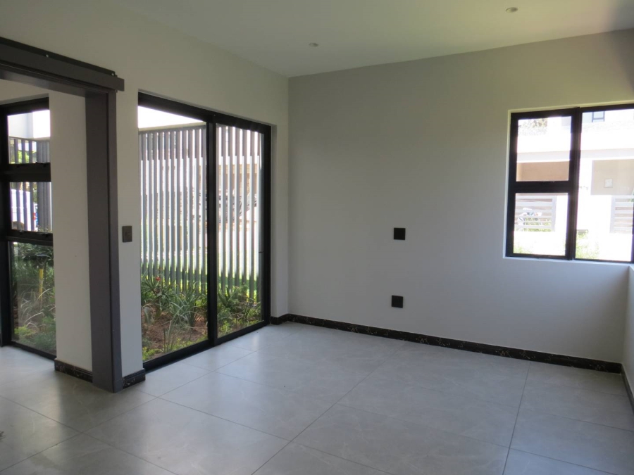 5 Bedroom Property for Sale in Neighbourhood Estate Gauteng