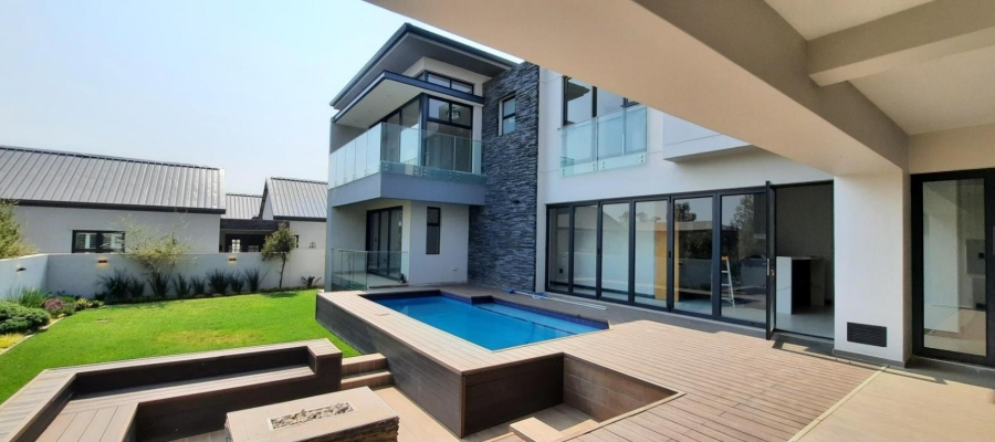 5 Bedroom Property for Sale in Neighbourhood Estate Gauteng