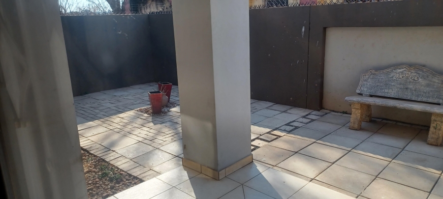 2 Bedroom Property for Sale in Henley on Klip Gauteng