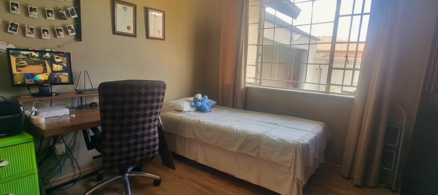 3 Bedroom Property for Sale in Elandspark Gauteng