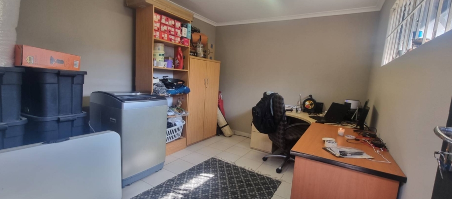 3 Bedroom Property for Sale in Elandspark Gauteng