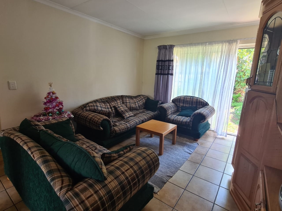 2 Bedroom Property for Sale in Wilgeheuwel Gauteng