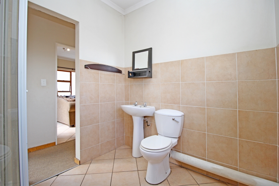 1 Bedroom Property for Sale in Northwold Gauteng