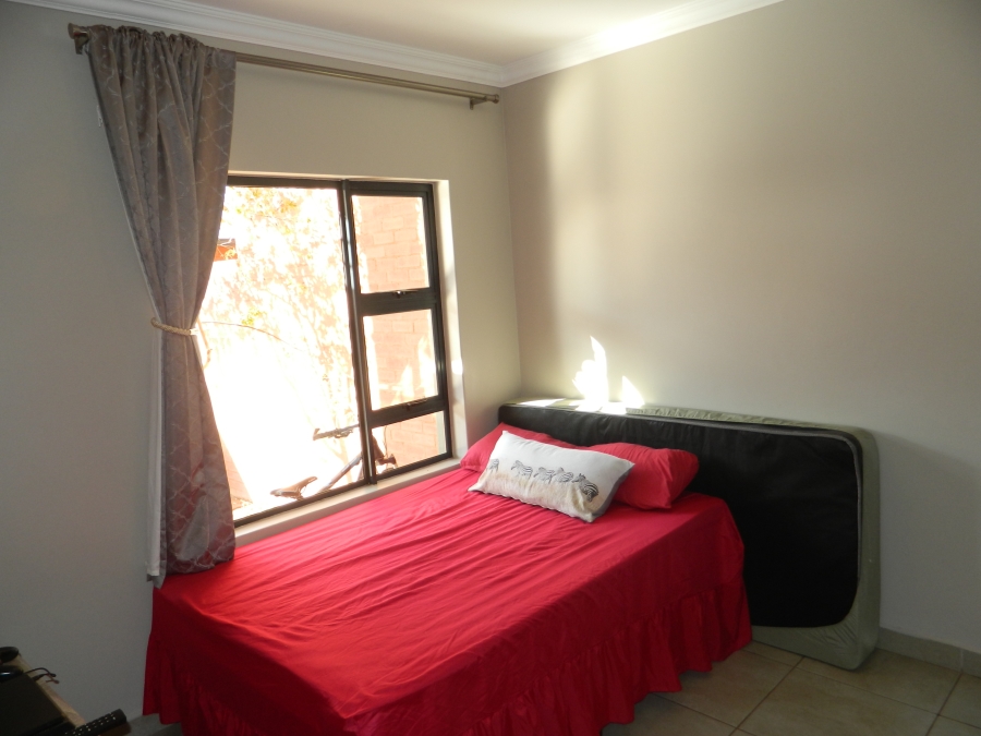 2 Bedroom Property for Sale in Six Fountains Residential Estate Gauteng