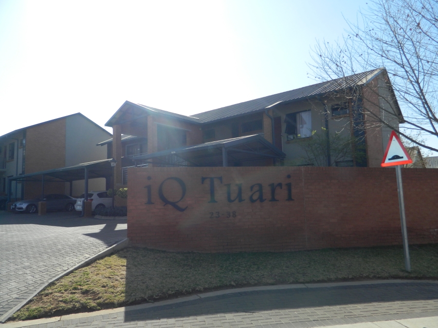 2 Bedroom Property for Sale in Six Fountains Residential Estate Gauteng