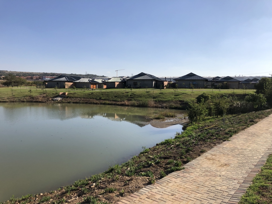 2 Bedroom Property for Sale in Six Fountains Residential Estate Gauteng