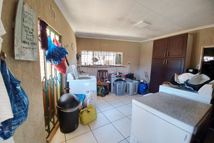 3 Bedroom Property for Sale in Vanderbijlpark SE 2 Gauteng