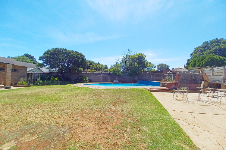 3 Bedroom Property for Sale in Vanderbijlpark SE 2 Gauteng