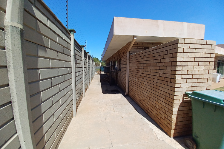 3 Bedroom Property for Sale in Vanderbijlpark SE 2 Gauteng