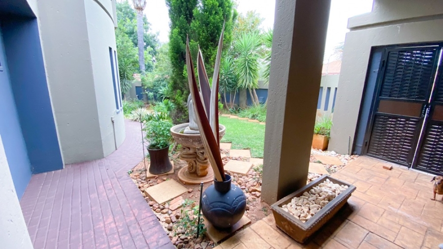 5 Bedroom Property for Sale in Montana Park Gauteng