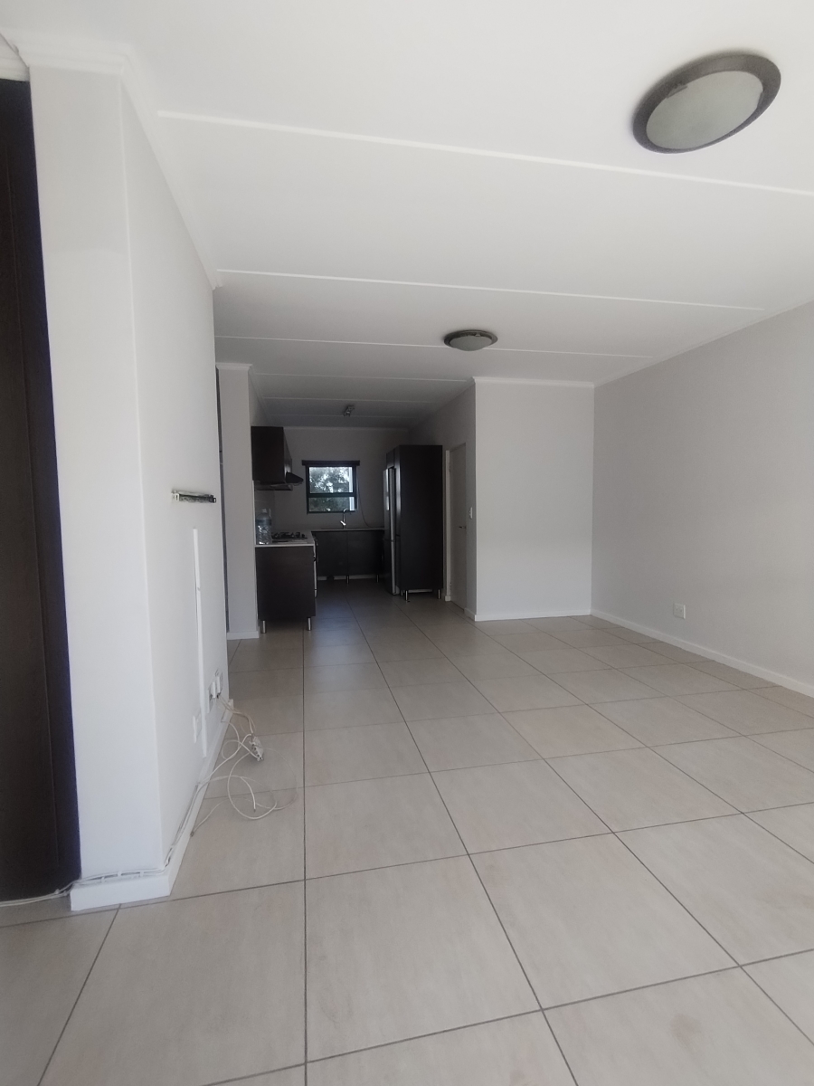 3 Bedroom Property for Sale in Greenstone Ridge Gauteng