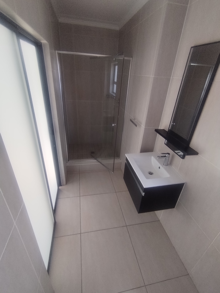 3 Bedroom Property for Sale in Greenstone Ridge Gauteng