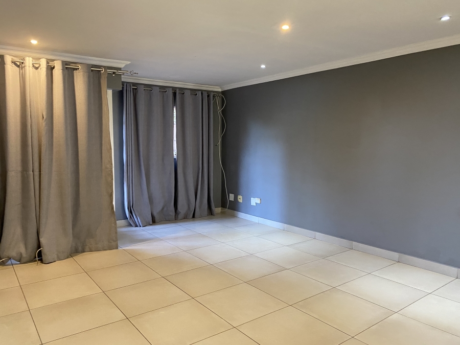 To Let 2 Bedroom Property for Rent in Noordwyk Gauteng