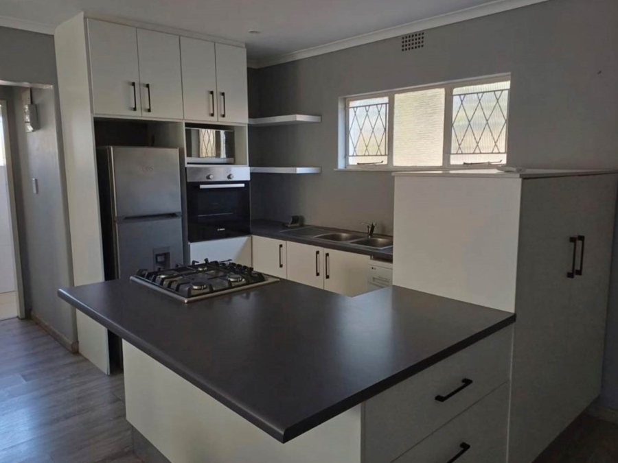 To Let 1 Bedroom Property for Rent in Bryanston Gauteng