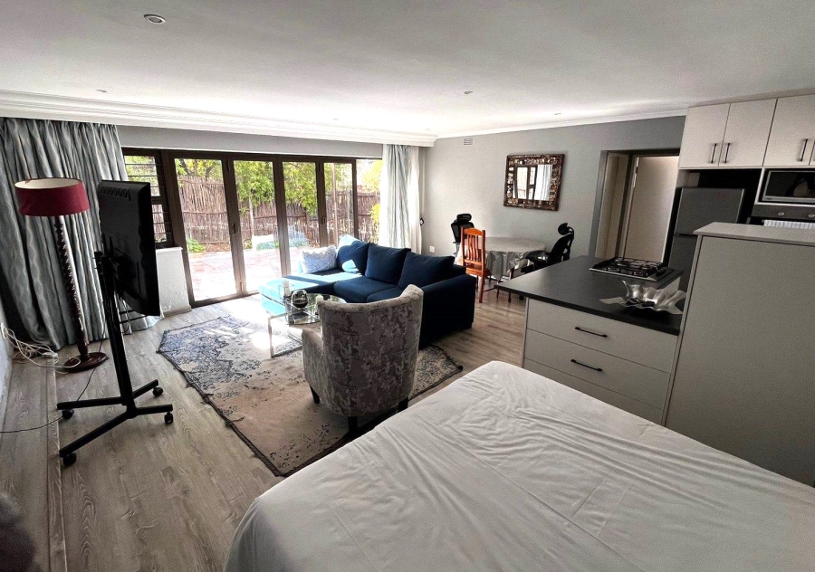 To Let 1 Bedroom Property for Rent in Bryanston Gauteng