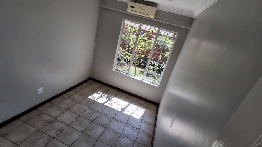 2 Bedroom Property for Sale in Montana Gauteng