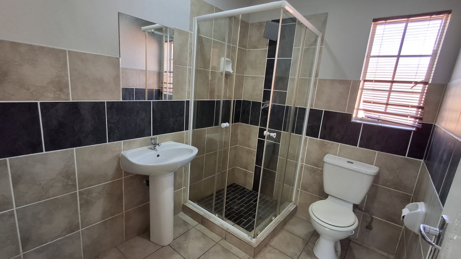 2 Bedroom Property for Sale in Montana Gauteng