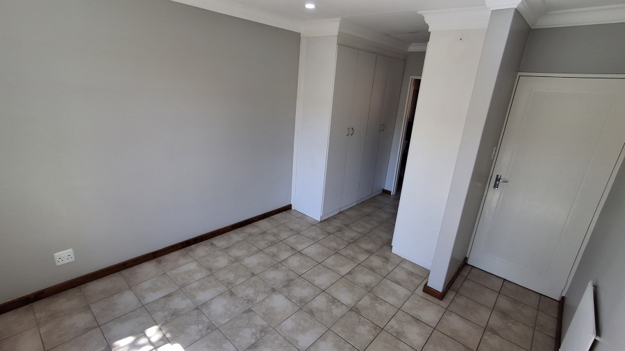 2 Bedroom Property for Sale in Montana Gauteng