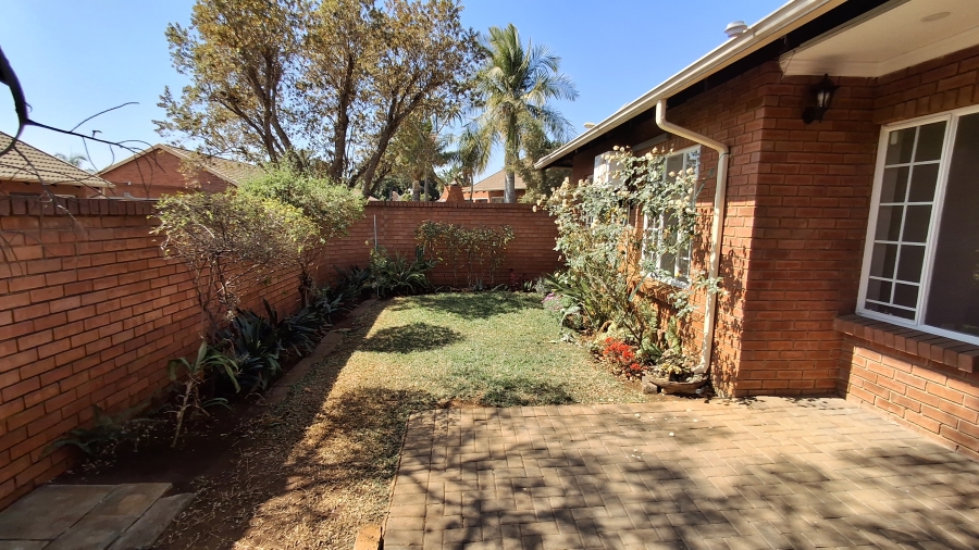 2 Bedroom Property for Sale in Montana Gauteng