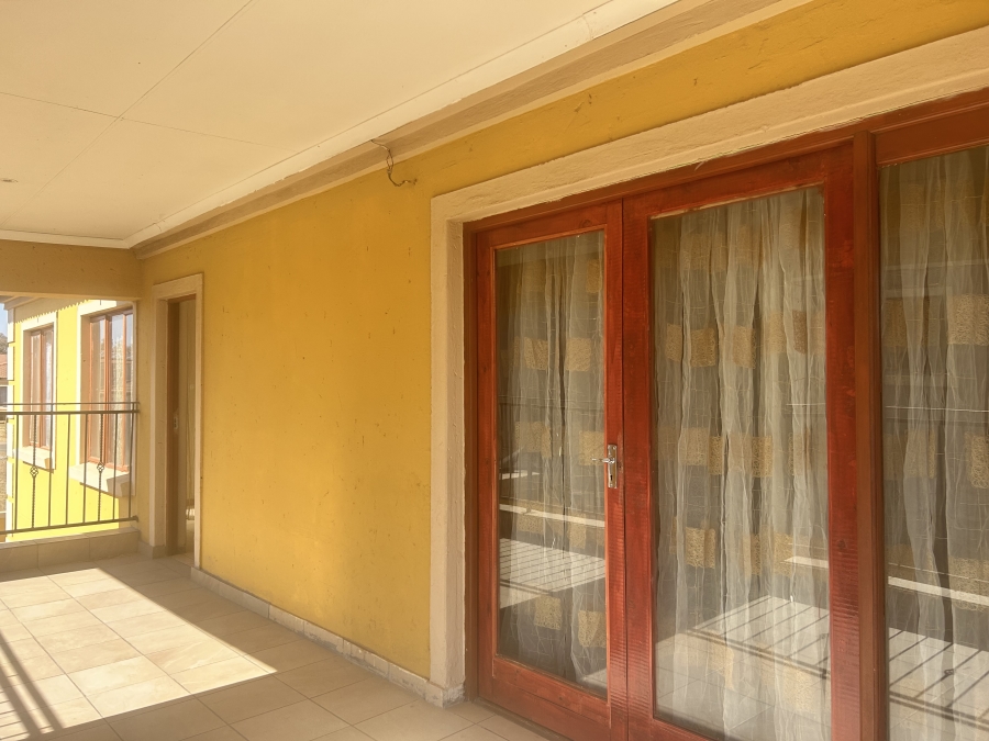 4 Bedroom Property for Sale in Heritage Heights Gauteng