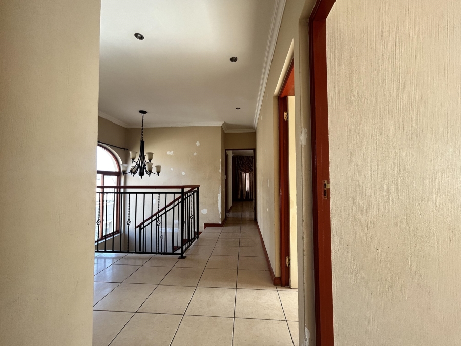 4 Bedroom Property for Sale in Heritage Heights Gauteng