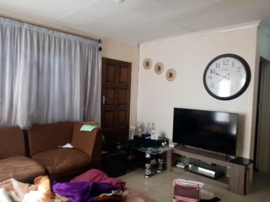 2 Bedroom Property for Sale in Windmill Park Gauteng