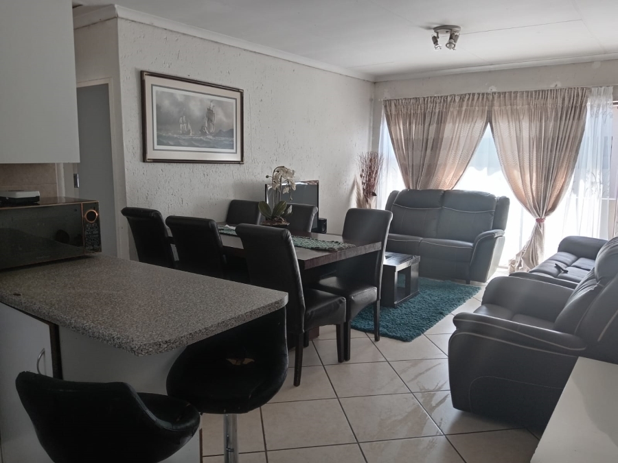 2 Bedroom Property for Sale in Boksburg North Gauteng