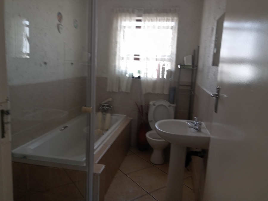 2 Bedroom Property for Sale in Boksburg North Gauteng