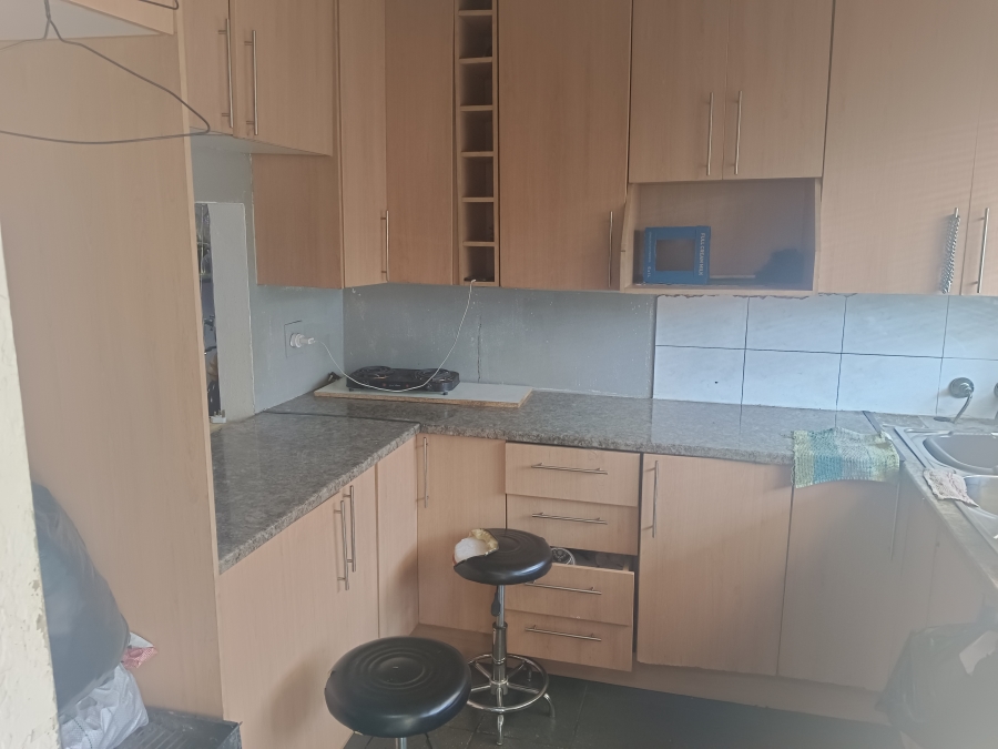 2 Bedroom Property for Sale in Kempton Park Central Gauteng